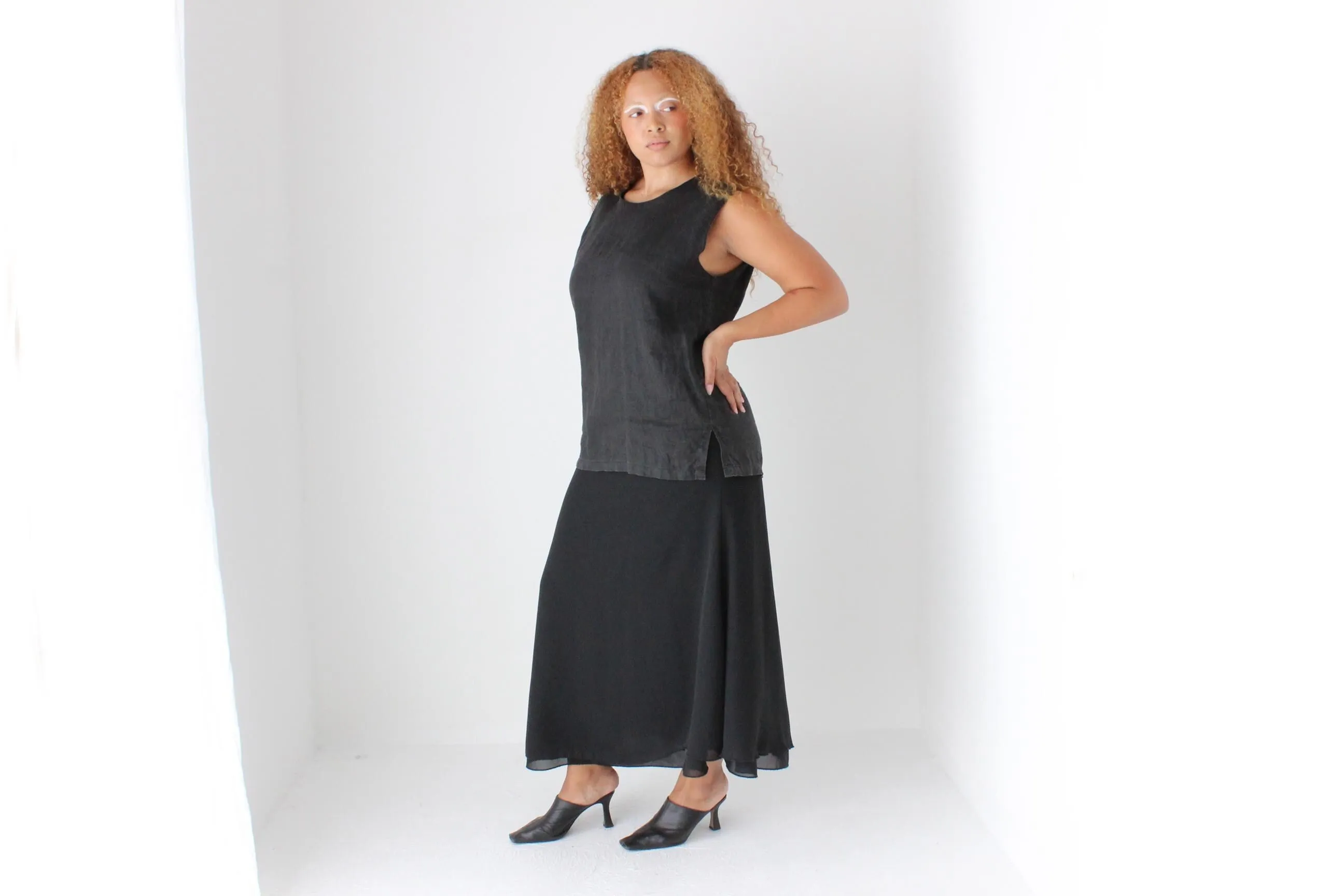 90s Minimal Black High Waist Maxi Skirt
