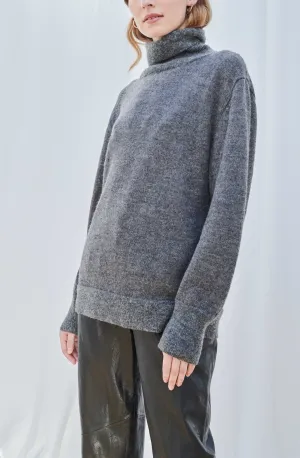 JULIACA TURTLENECK