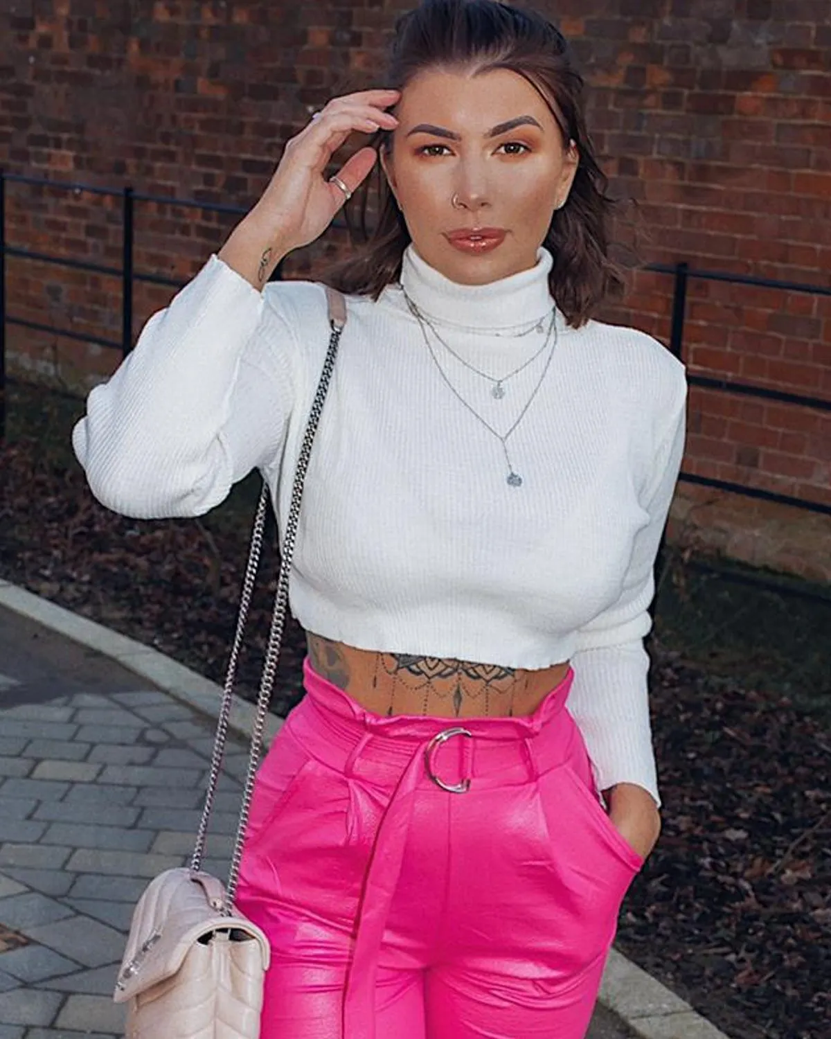 Karla Long Sleeved Crop Jumper In Cream