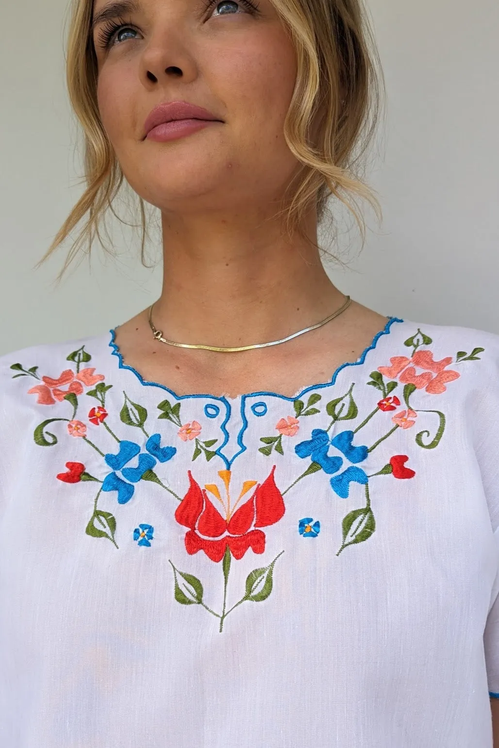Vintage Mexican Embroidered Boho Blouse